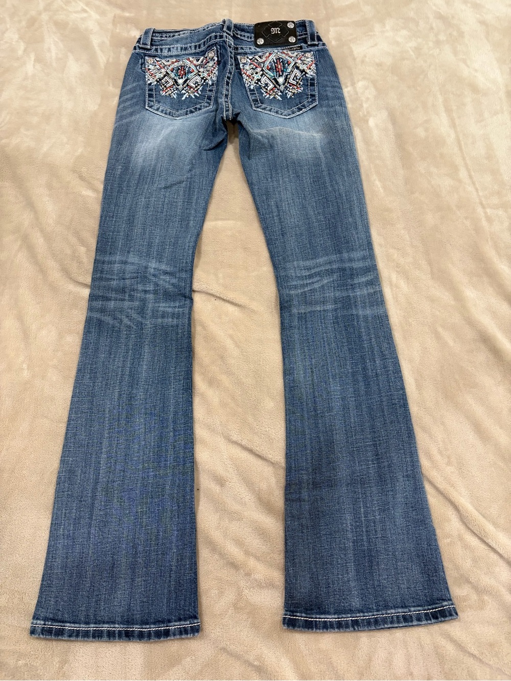 Miss Me Blue Flare Jeans with Aztec Embroidered Pockets waist size 26 inseam 34